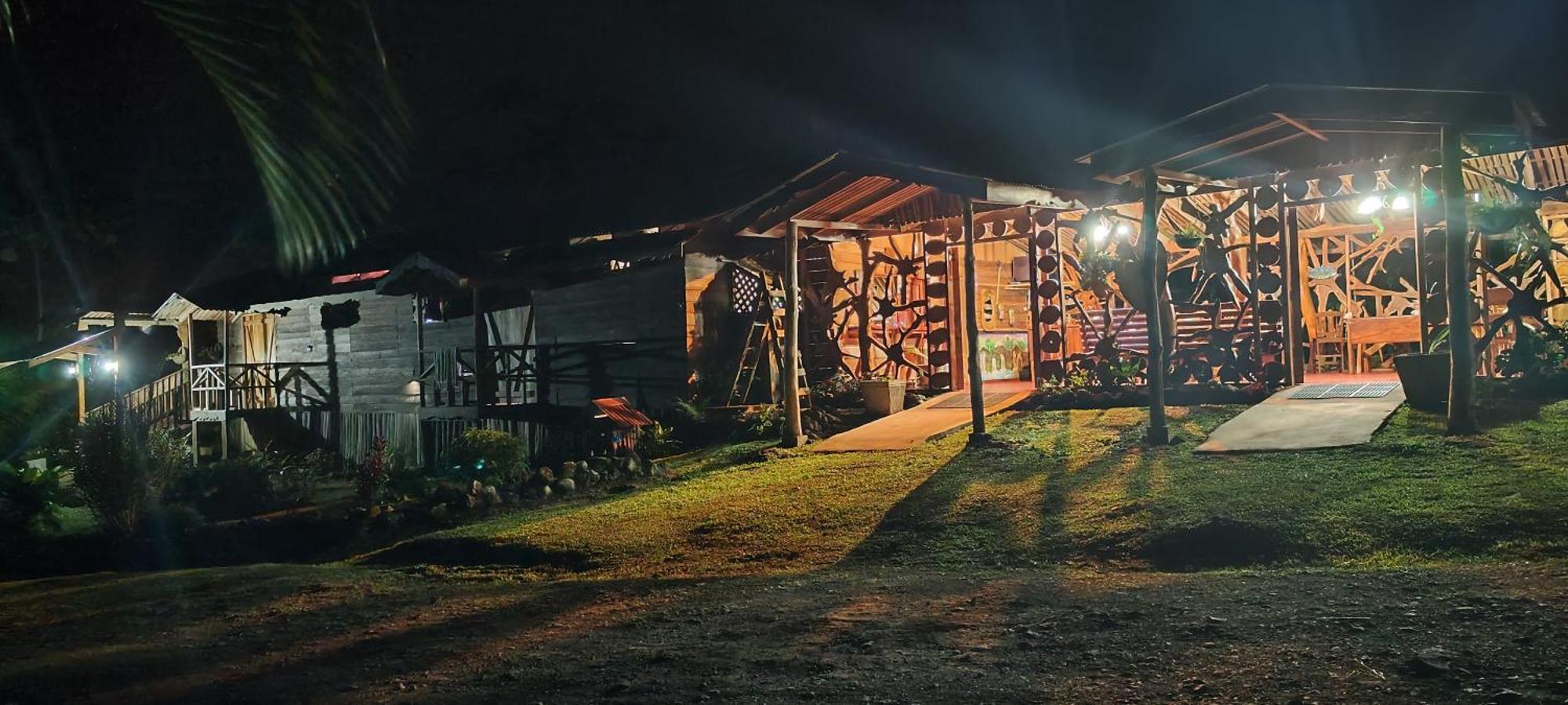 Oski Lodge, Rain Forest Rincon De La Vieja Upala 外观 照片